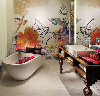 Mira Moon Hong Kong 5*