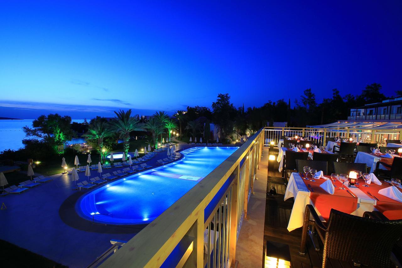 DoubleTree By Hilton Bodrum Isil Club Resort 5*