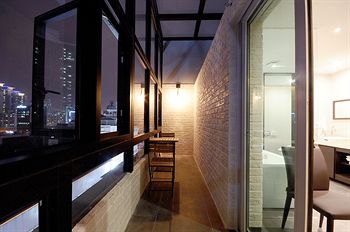 Queens Hotel Seomyeon Busan 3*