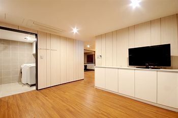 Queens Hotel Seomyeon Busan 3*