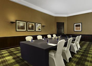 Le Meridien Al Khobar 5*