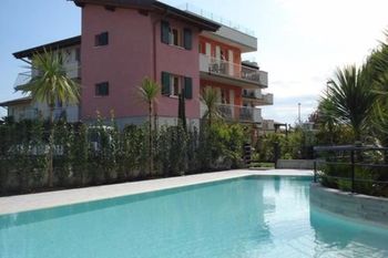 Acqua Resorts 2*