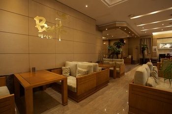 Koryo Hotel 3*