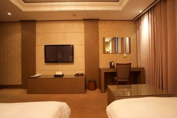 Koryo Hotel 3*