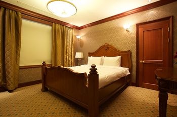 Koryo Hotel 3*