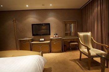 Koryo Hotel 3*