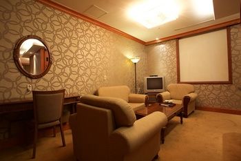 Koryo Hotel 3*