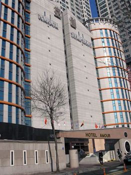 Amour Hotel 3*