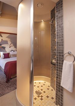 Seven Villa Hotel and Spa 4*