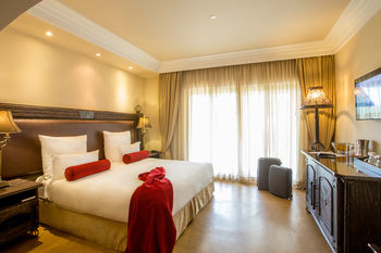 Thaba Eco Hotel 4*