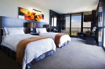 Thaba Eco Hotel 4*