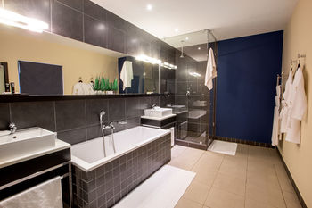 Thaba Eco Hotel 4*