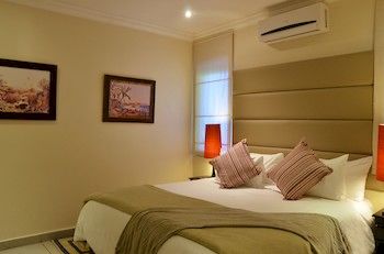 Inn & Out Plus Craighall 4*