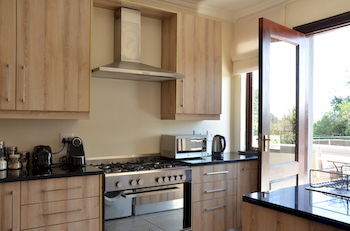 Inn & Out Plus Craighall 4*
