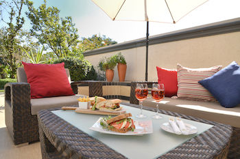 Inn & Out Plus Craighall 4*