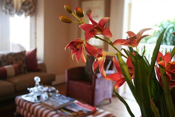 Goble Palms Guest Lodge and Urban Retreat 4*