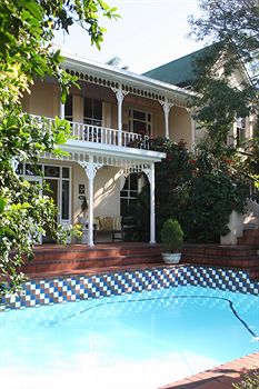 Goble Palms Guest Lodge and Urban Retreat 4*