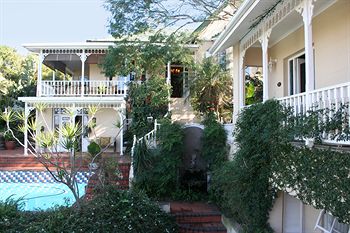 Goble Palms Guest Lodge and Urban Retreat 4*