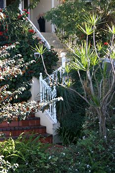 Goble Palms Guest Lodge and Urban Retreat 4*