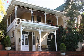 Goble Palms Guest Lodge and Urban Retreat 4*