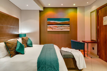 BON Hotel Waterfront Richards Bay 4*