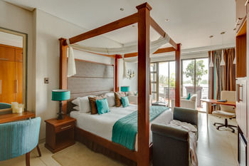 BON Hotel Waterfront Richards Bay 4*