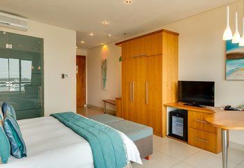 BON Hotel Waterfront Richards Bay 4*