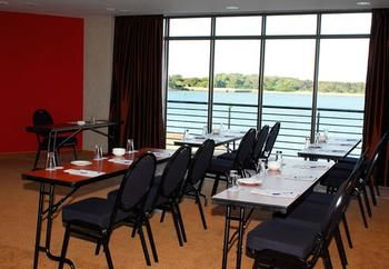 BON Hotel Waterfront Richards Bay 4*