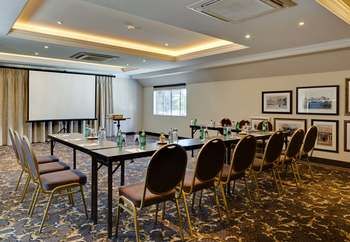 ANEW Hotel Hilton Pietermaritzburg 4*