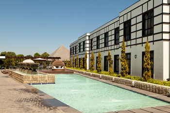 ANEW Hotel Hilton Pietermaritzburg 4*