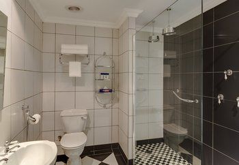 ANEW Hotel Hilton Pietermaritzburg 4*