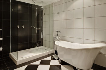ANEW Hotel Hilton Pietermaritzburg 4*