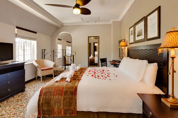 ANEW Hotel Hilton Pietermaritzburg 4*