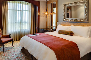 ANEW Hotel Hilton Pietermaritzburg 4*