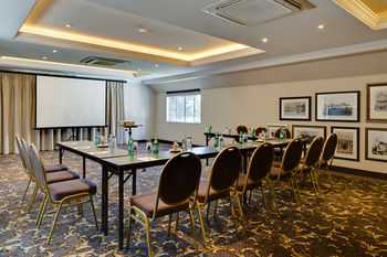 ANEW Hotel Hilton Pietermaritzburg 4*