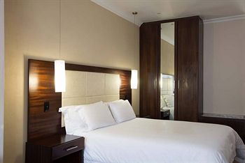 Premier Splendid Inn Pinetown 3*