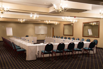 Premier Splendid Inn Pinetown 3*