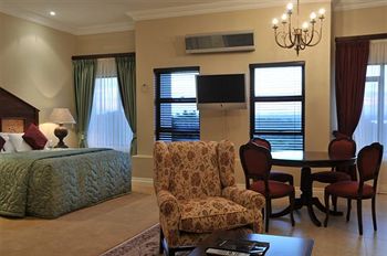 Premier Hotel The Richards 4*