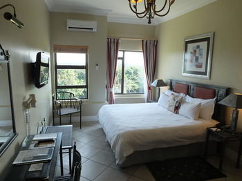 Premier Hotel The Richards 4*