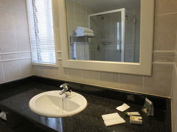 Premier Hotel The Richards 4*