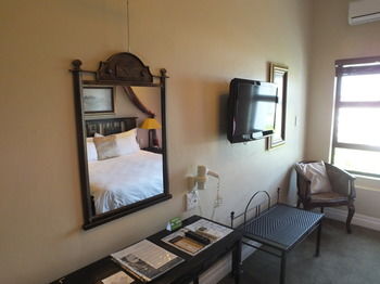 Premier Hotel The Richards 4*