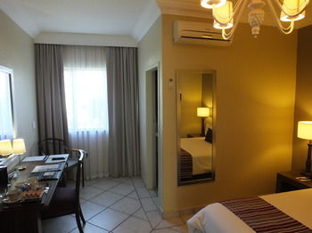 Premier Hotel The Richards 4*