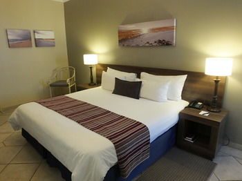 Premier Hotel The Richards 4*