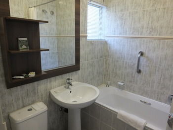 Premier Hotel The Richards 4*