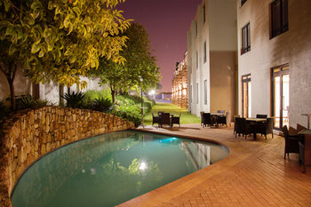 Premier Hotel Midrand 4*