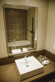 Premier Hotel Midrand 4*