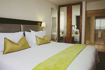Premier Hotel Midrand 4*