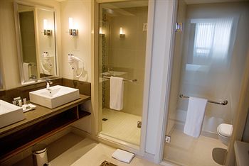 Premier Hotel Midrand 4*