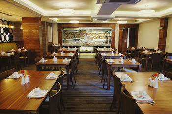 Premier Hotel Midrand 4*