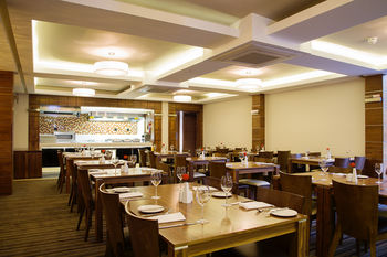 Premier Hotel Midrand 4*